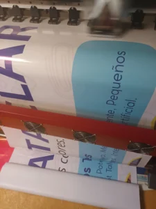 Lienzo publicitario 2